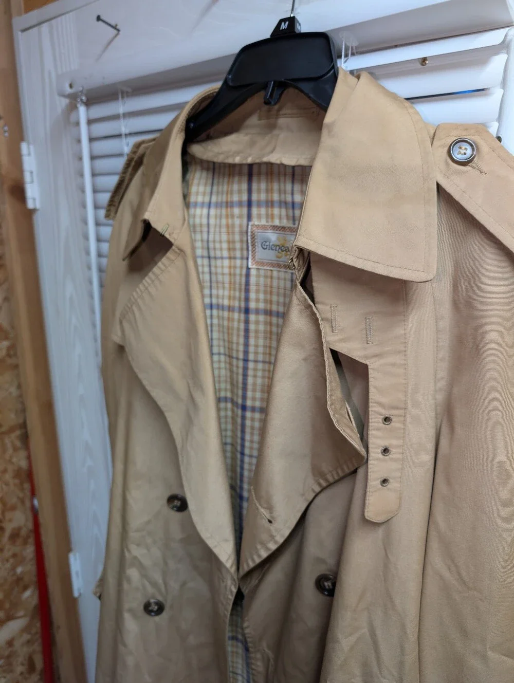 Gleneagles (46R) Classic Beige Trench Coat with Plaid Lining